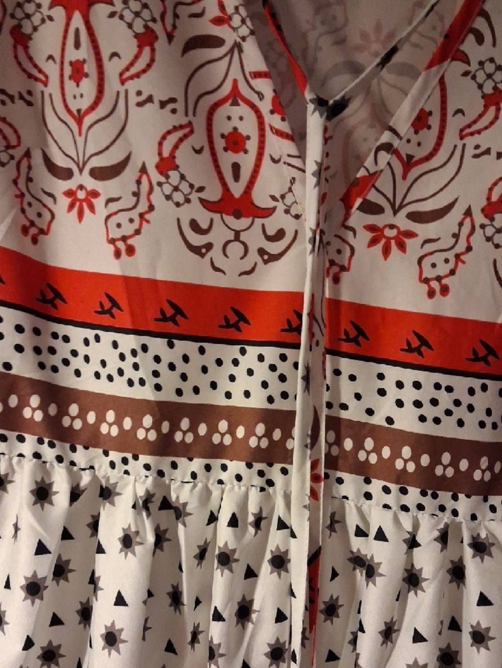 MISSLOOK White Maxi Dress with Border Print - Picture 4 of 6